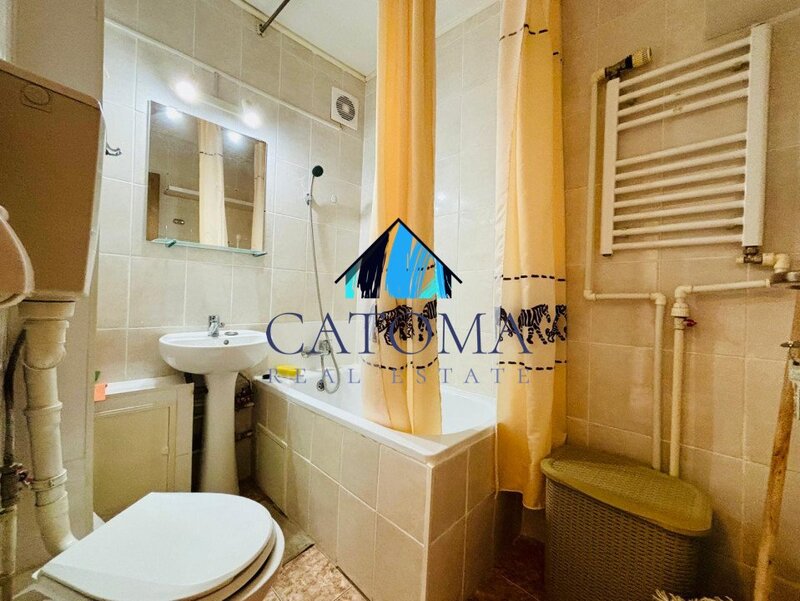 Baicului garsoniera spatioasa bloc mixt an constructie 1985