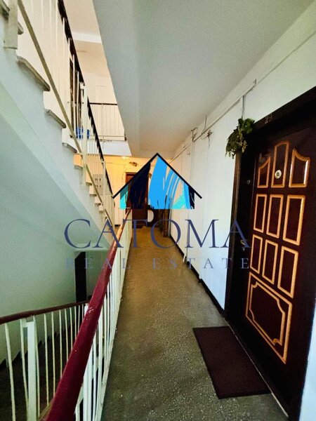 Baicului garsoniera spatioasa bloc mixt an constructie 1985